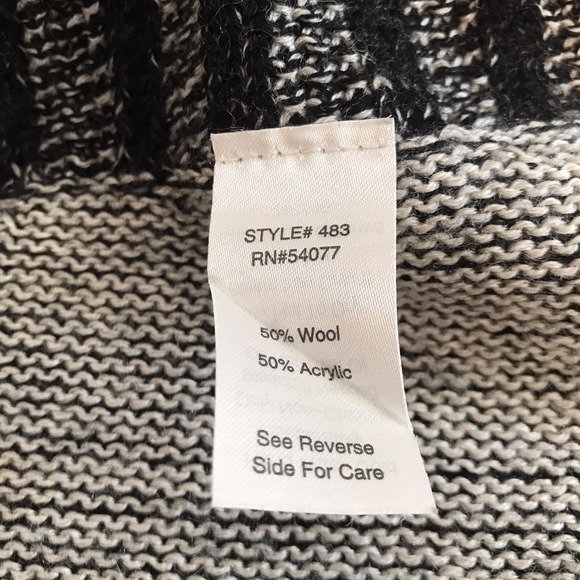 CAbi Medium Wool Blend Open Front Patchwork Cardigan Sweater Black Gray Knit - Picture 8 of 9